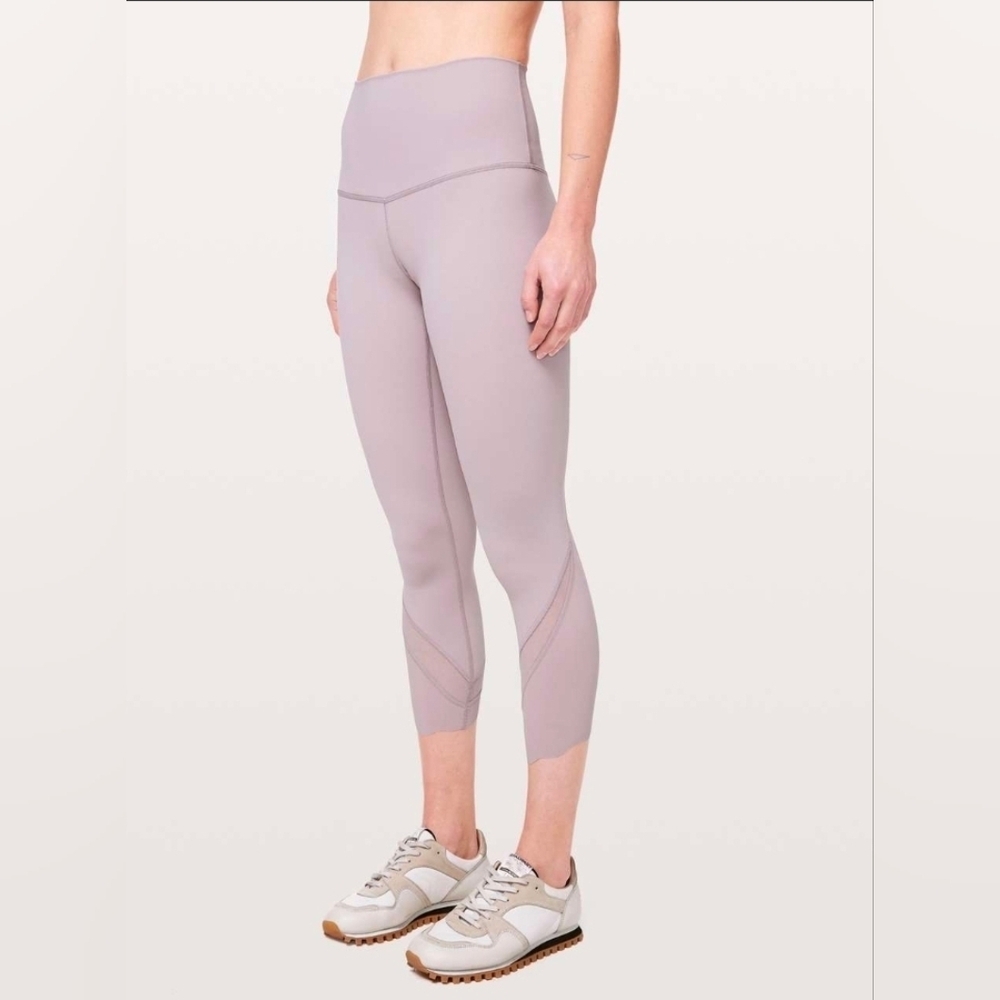 Lulu Wunder Under Crop II *Roll Down Scallop Full-On Luxtreme 24"Smoky Blush